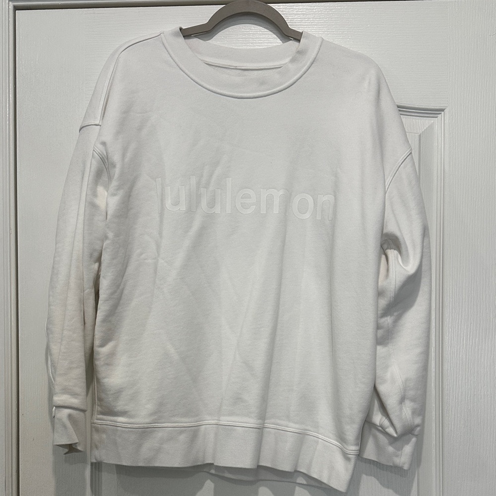 Lululemon perfectly oversized crew size 6